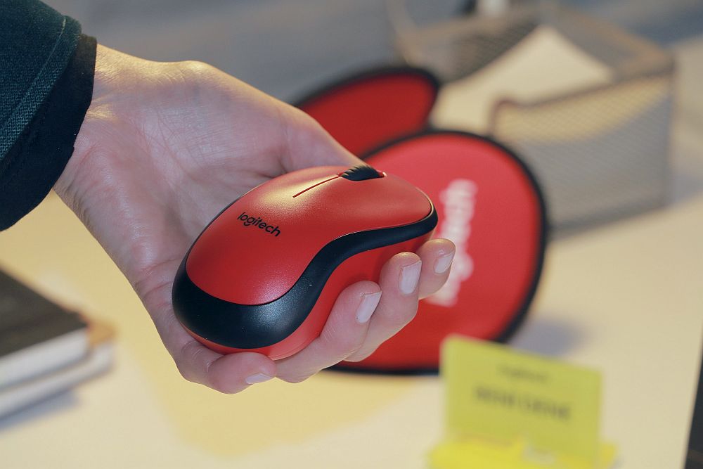 Logitech M220 2