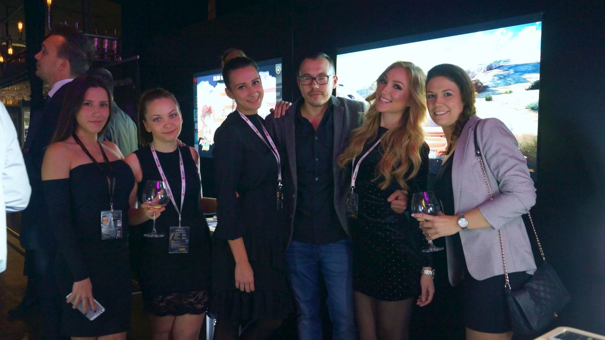 Party Huawei 6