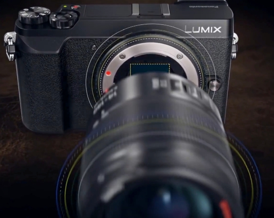 Panasonic bezzrcalni 5