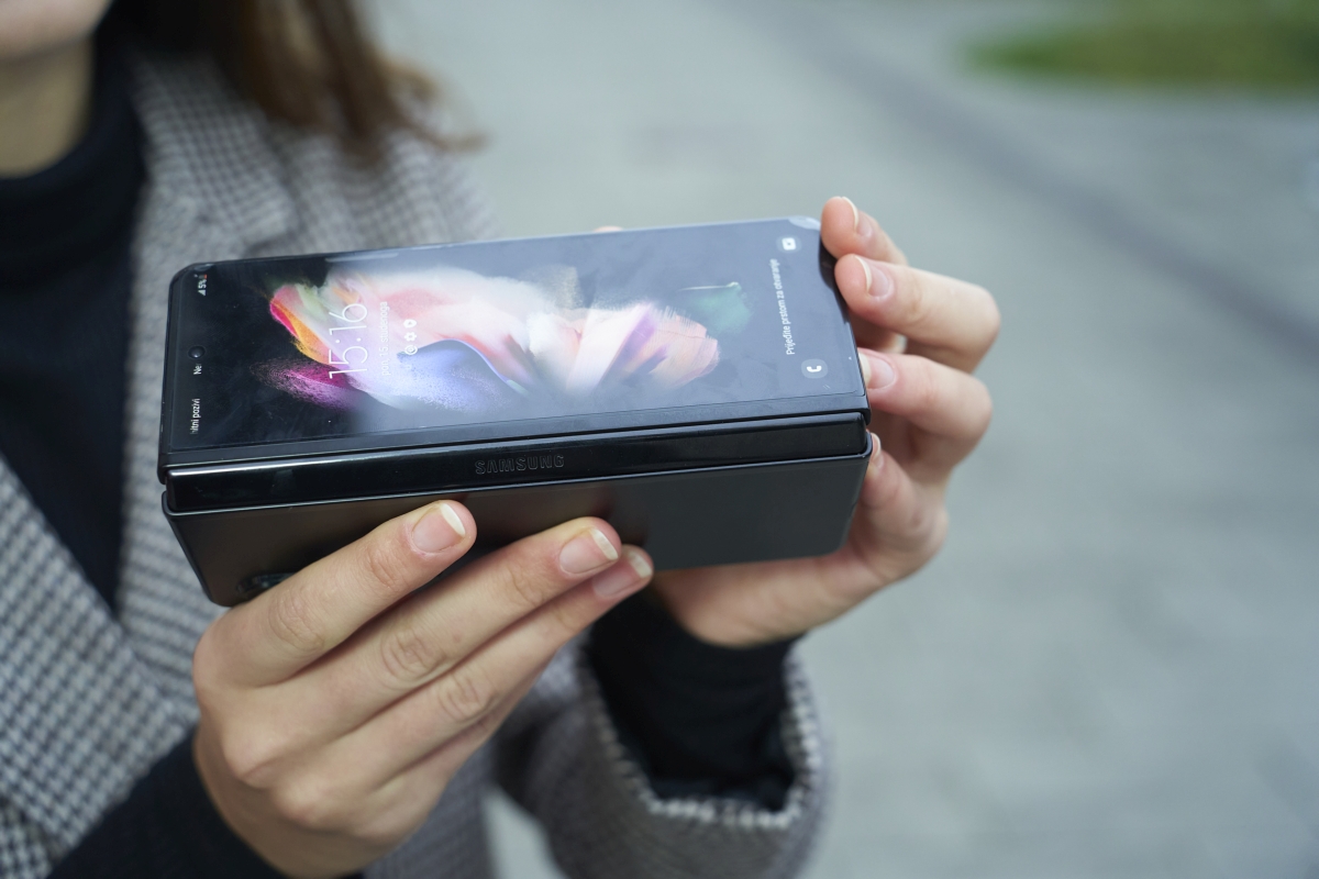 Samsung_Fold_3