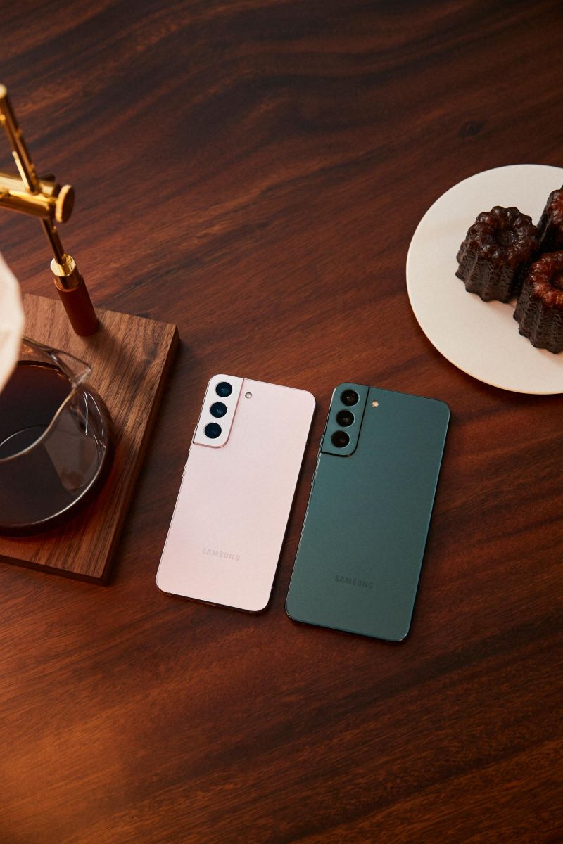 Galaxy-S22