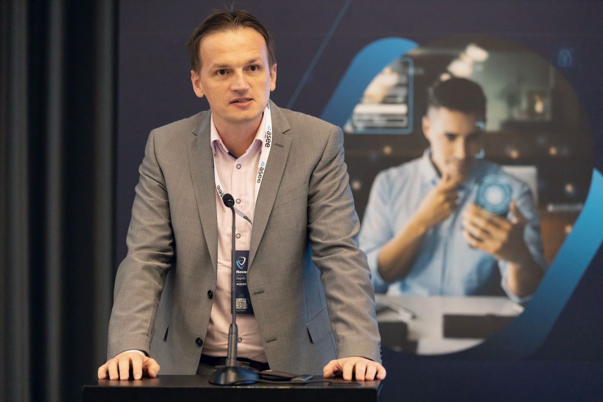 Viktor Olujić