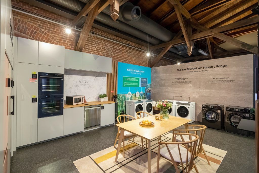 Samsung_Summit