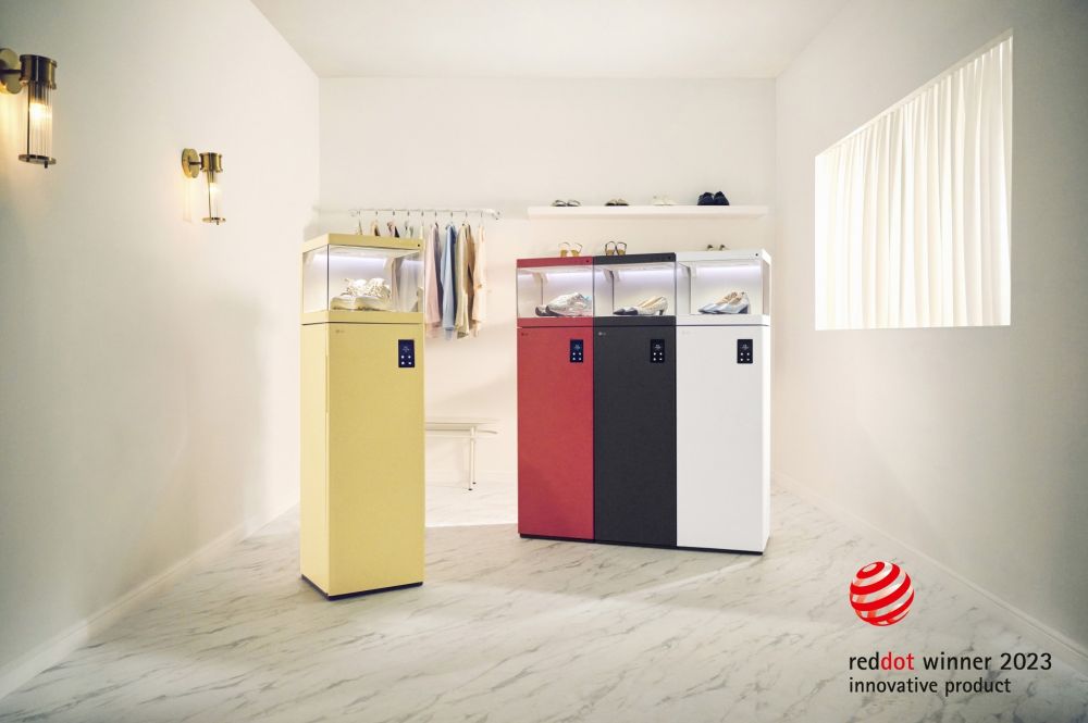 Red-Dot-Design-Award-Innovative-Award-LG-Styler-ShoeCase-and-ShoeCare