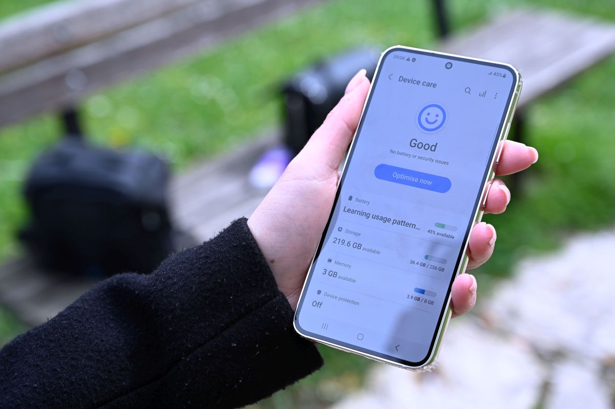 Samsung Galaxy S23 - Device care