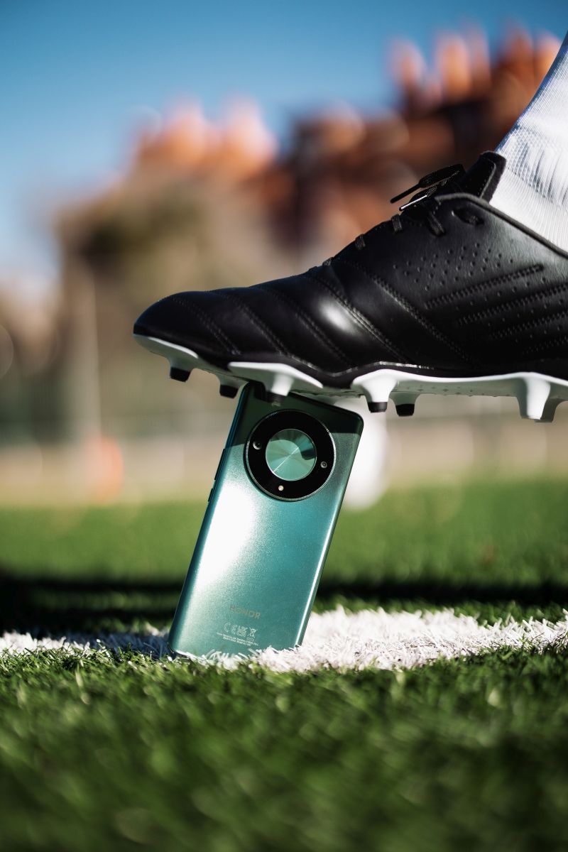Alvaro Morata - HONOR-Magic6-Lite