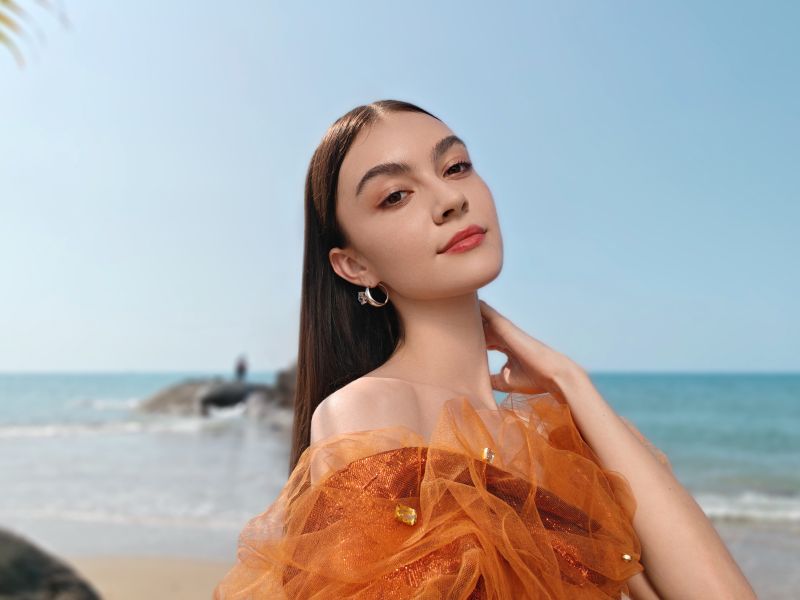 HONOR-200-Pro_selfie-Camera