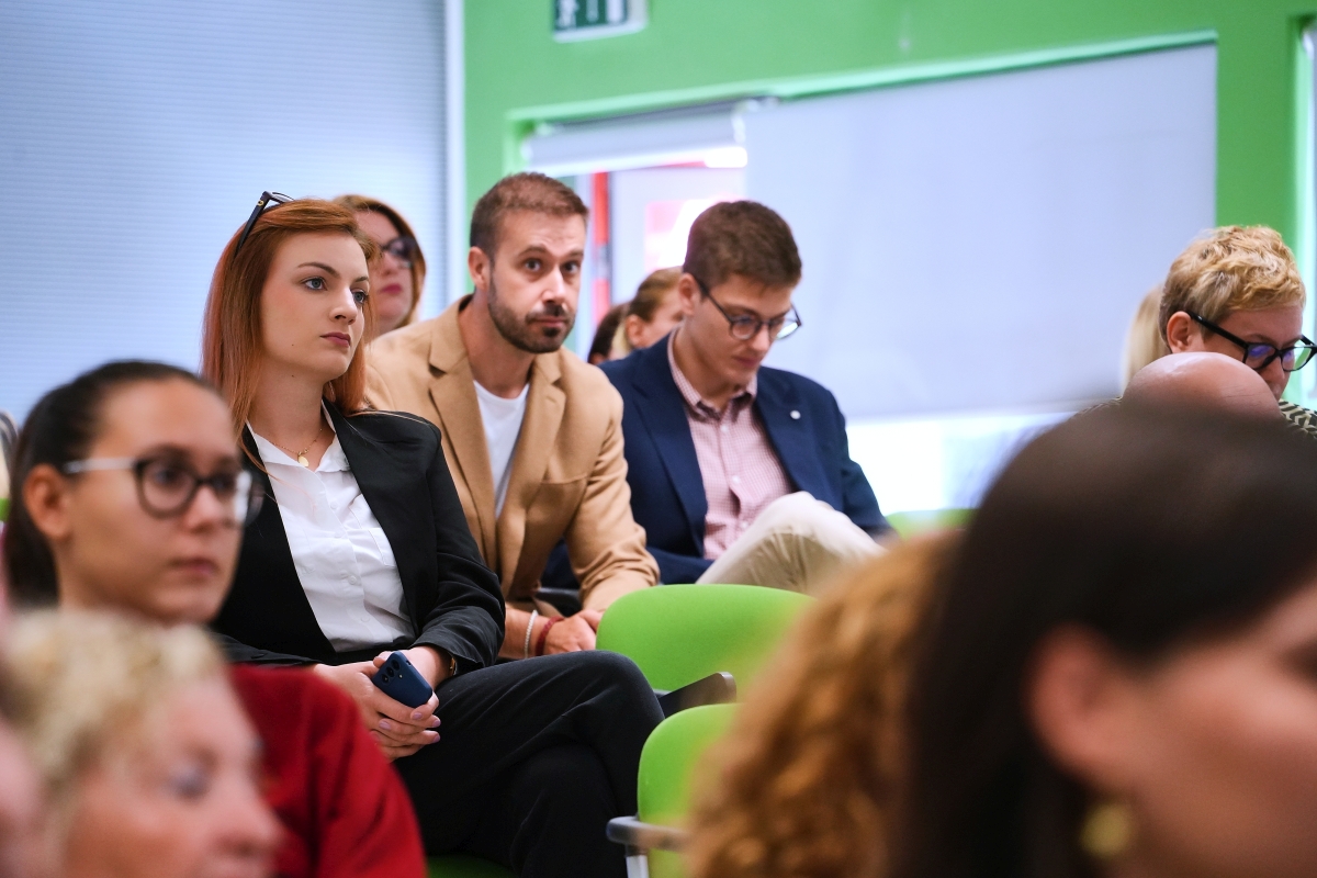 Predstavljeni rezultati „Alata za moderno doba“ programa prevencije rizičnog ponašanja djece na internetu