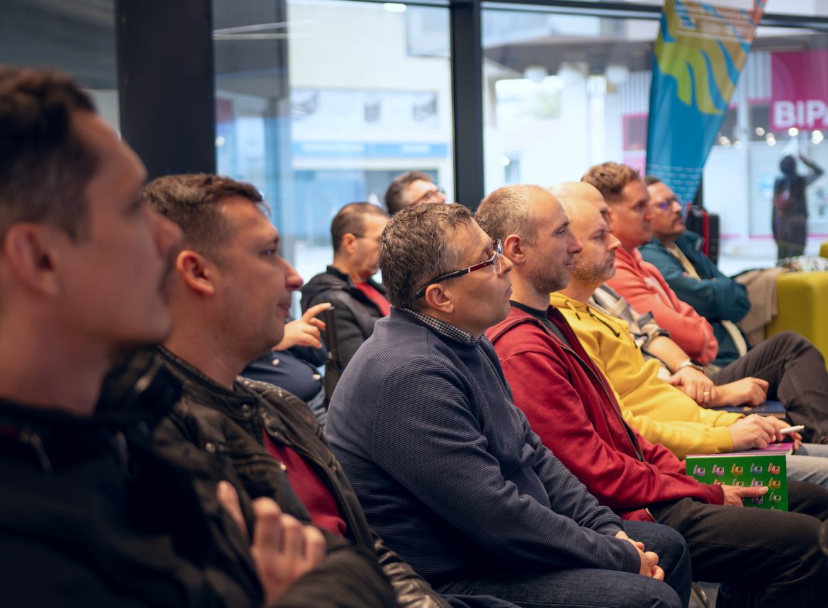 Split - CyberMeetup