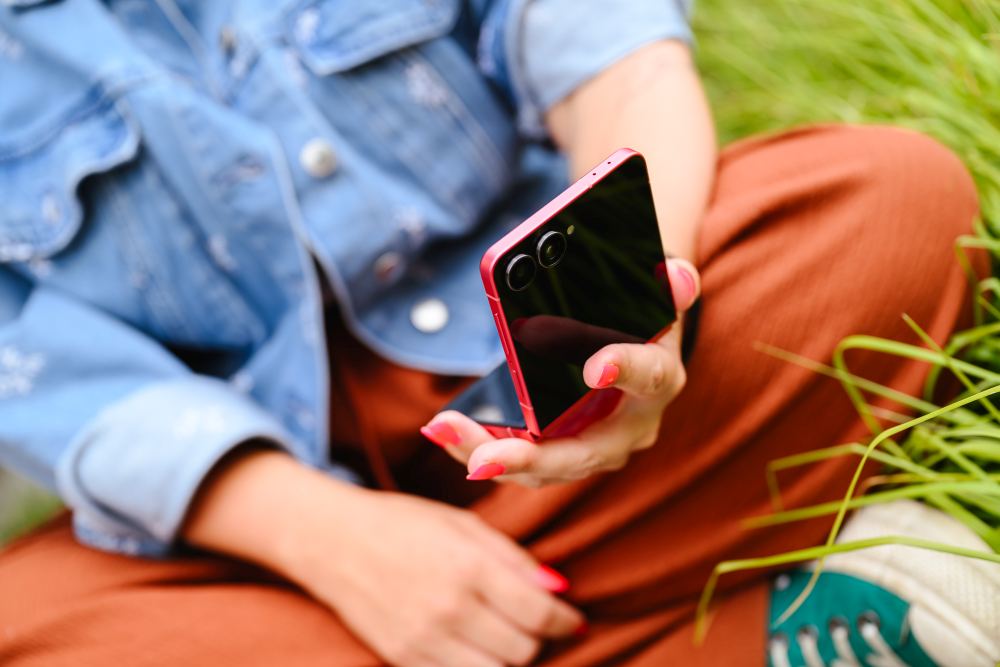 Samsung_Galaxy-Z-Flip7_pogled-na-unutarnji-zaslon
