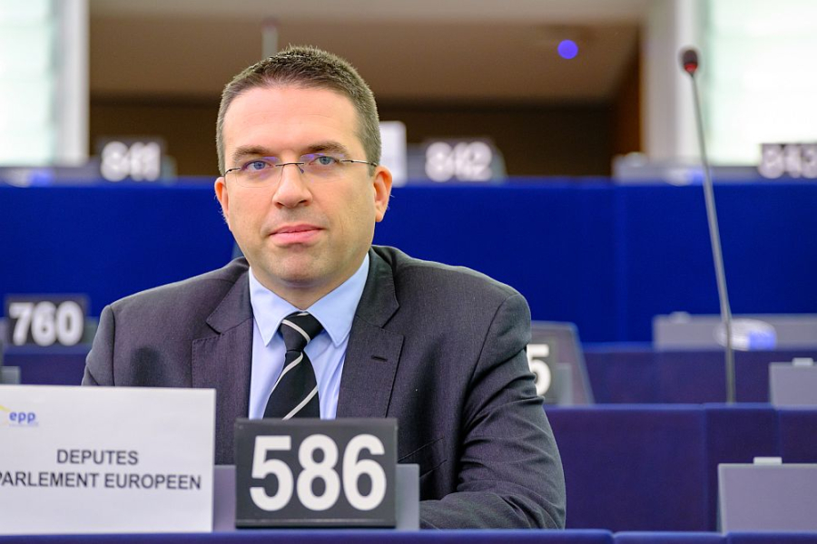 doc. dr. sc. Tomislav Sokol 