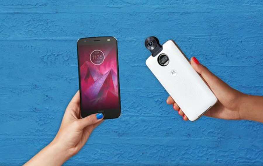 Motorola najavila Moto Z2 Force Edition  i 360 Camera Moto Mod u New Yorku