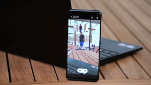 HONOR 90