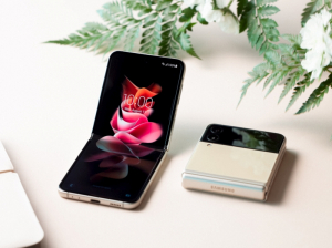 Uz kupnju pametnih telefona iz nove Samsung Galaxy Z i S21 serije na poklon dobivate Galaxy Buds2 i duo bežični punjač